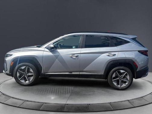 Shimmering Silver 2025 Hyundai TUCSON SEL