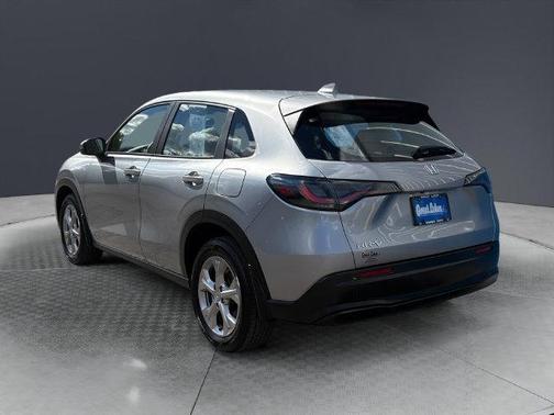 Lunar Silver Metallic 2024 Honda HR-V LX