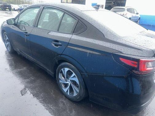 Crystal Black Silica 2023 Subaru Legacy Premium