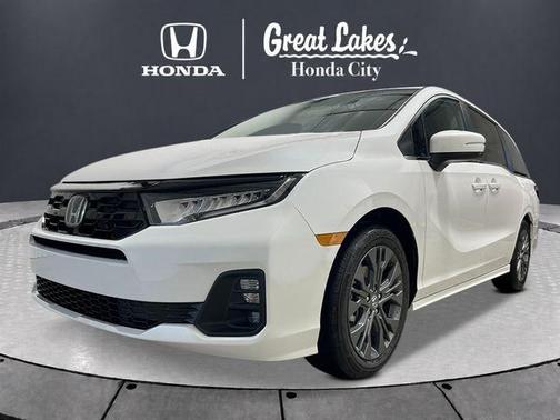 Platinum White Pearl 2026 Honda Odyssey Touring