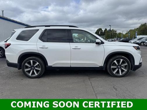 2023 Honda Pilot Touring