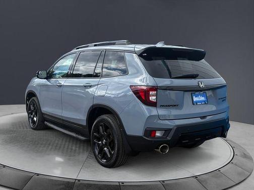 Sonic Gray Pearl 2025 Honda Passport Black Edition