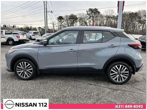 2023 Nissan Kicks SV