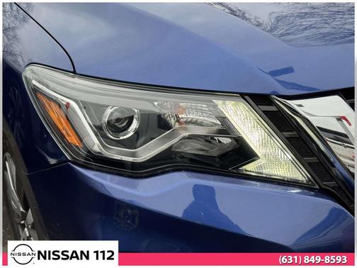 2019 Nissan Pathfinder SL