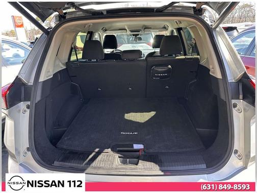 Brilliant Silver Metallic 2025 Nissan Rogue SV