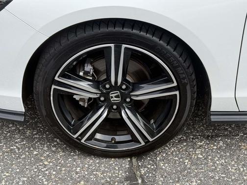 2024 Honda Accord Hybrid Base