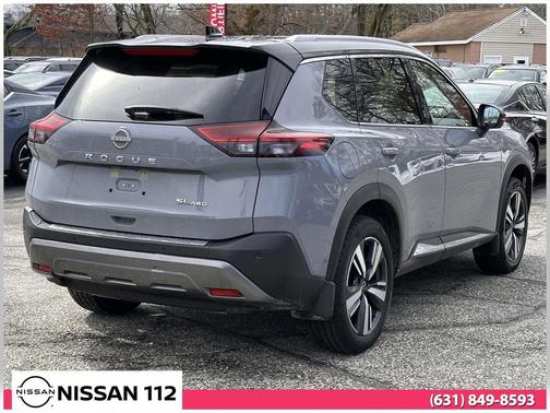 Boulder Gray Pearl/Super Black 2023 Nissan Rogue SL