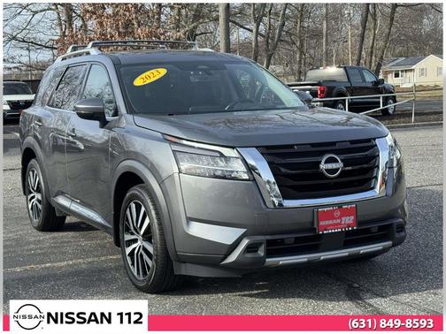 2023 Nissan Pathfinder Platinum 4WD