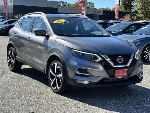 2022 Nissan Rogue Sport SL