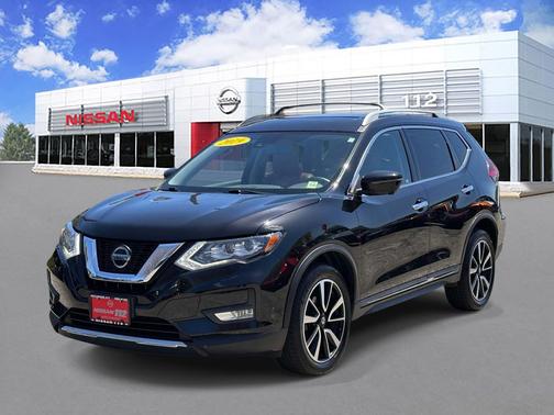 Magnetic Black Pearl 2019 Nissan Rogue SL