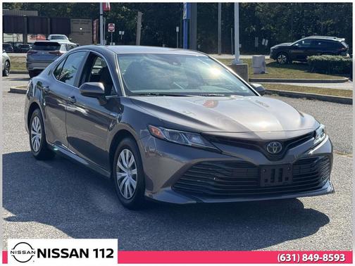 2020 Toyota Camry Hybrid LE