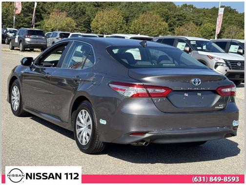 2020 Toyota Camry Hybrid LE