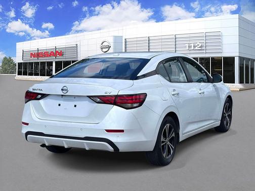 Aspen White Tricoat 2023 Nissan Sentra SV