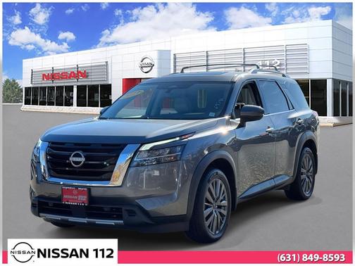 2023 Nissan Pathfinder SL 4WD
