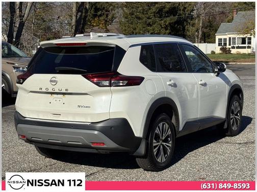 2022 Nissan Rogue SV
