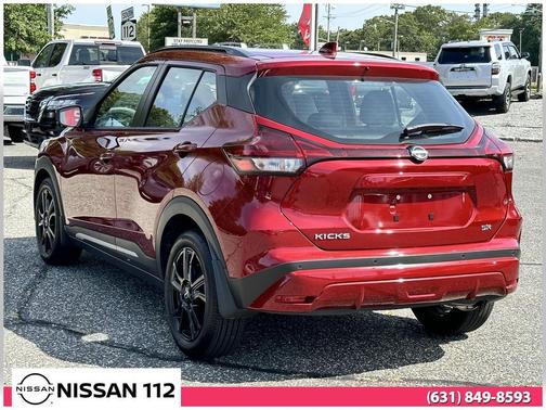 2024 Nissan Kicks SR