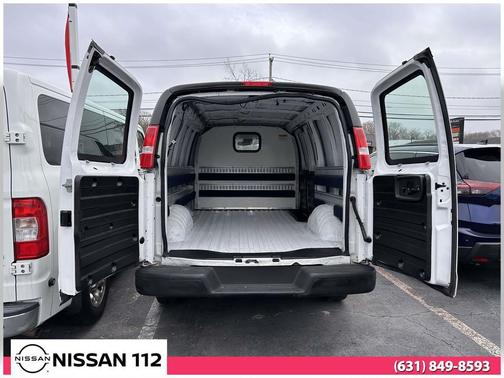 Summit White 2019 Chevrolet Express 2500 Work Van