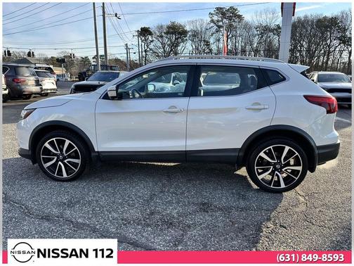 2017 Nissan Rogue Sport SL