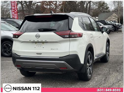 2023 Nissan Rogue SL