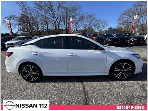 2022 Nissan Sentra SR