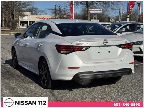 2022 Nissan Sentra SR