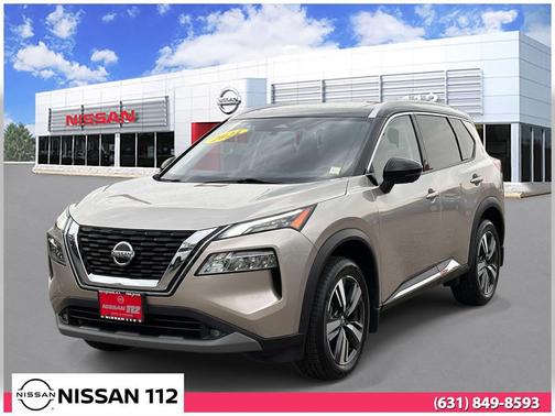 Champagne Silver Metallic/Super Black 2021 Nissan Rogue SL