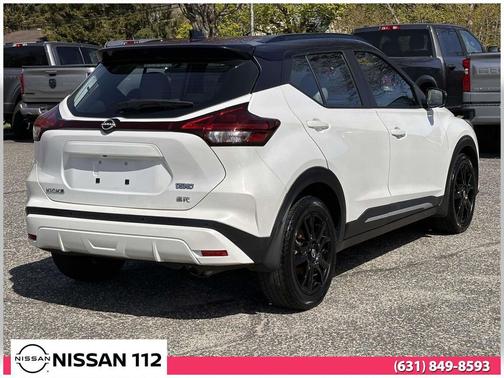 Aspen White 2022 Nissan Kicks SR