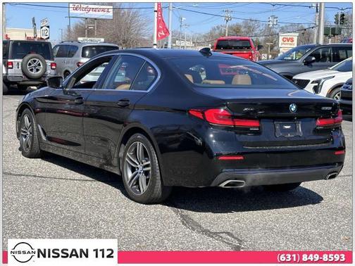 2022 BMW 530 i xDrive