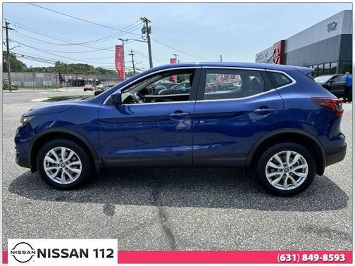 2022 Nissan Rogue Sport S