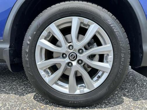 2022 Nissan Rogue Sport S