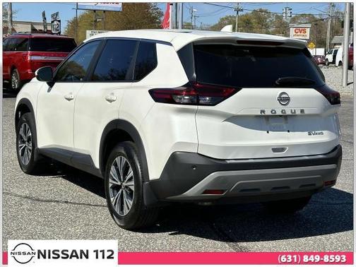 2022 Nissan Rogue SV