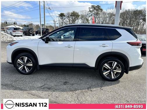 2024 Nissan Rogue SL