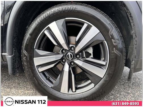 Super Black 2023 Nissan Rogue SL