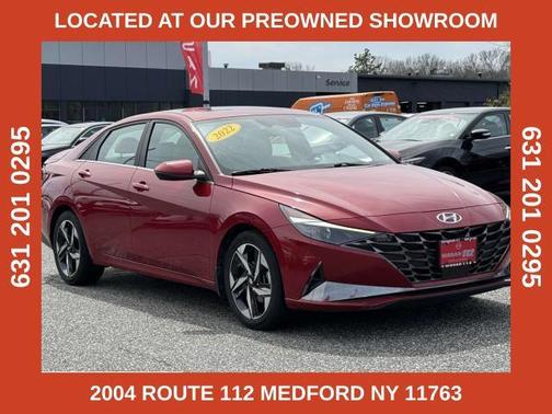 2022 Hyundai ELANTRA SEL