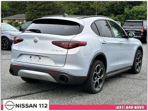2022 Alfa Romeo Stelvio Ti