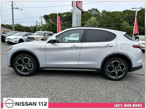 2022 Alfa Romeo Stelvio Ti