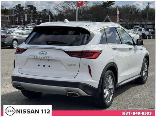 2022 INFINITI QX50 LUXE