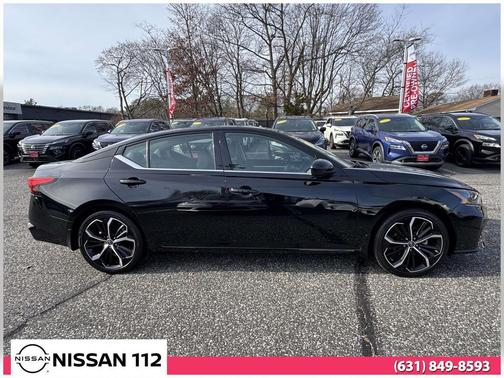 2024 Nissan Altima SR FWD