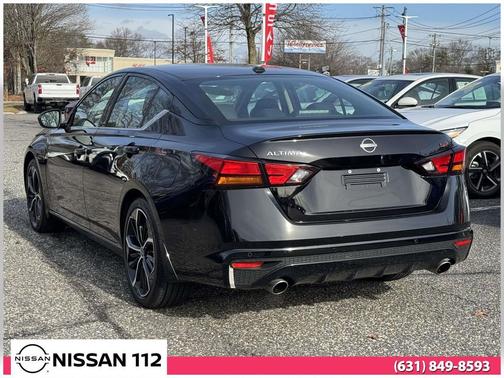 2024 Nissan Altima SR FWD