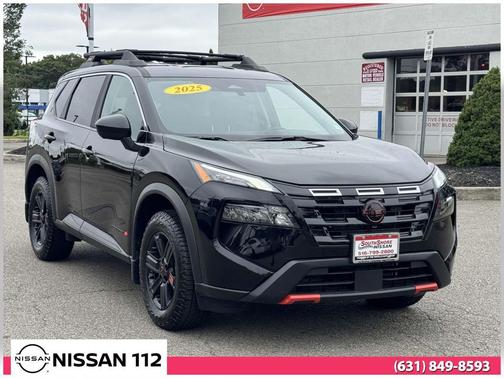 2025 Nissan Rogue Rock Creek
