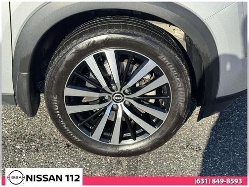 2023 Nissan Pathfinder Platinum 4WD