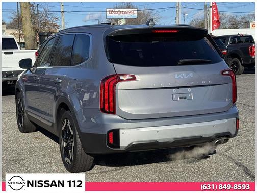 2023 Kia Telluride S