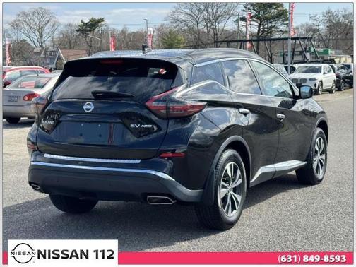 2022 Nissan Murano SV