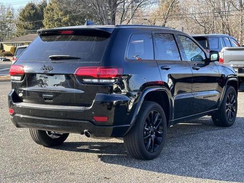 2021 Jeep Grand Cherokee Laredo