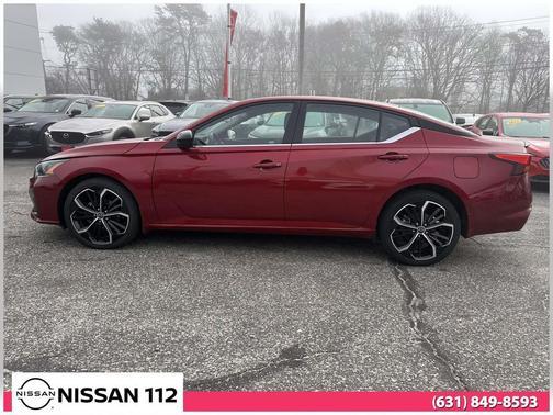 2023 Nissan Altima SR Intelligent AWD