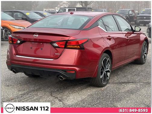 2023 Nissan Altima SR Intelligent AWD