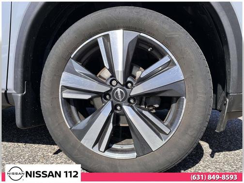Boulder Gray 2023 Nissan Rogue SL