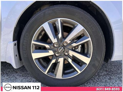 Pearl 2025 Nissan Versa 1.6 SV