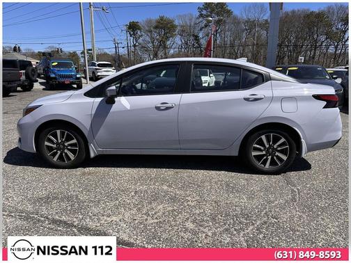 Pearl 2025 Nissan Versa 1.6 SV