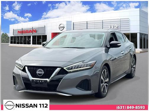 2023 Nissan Maxima SV